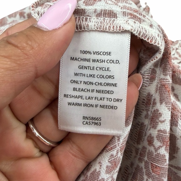 Treasure & Bond Brown Floral Blouse - Picture 6 of 7